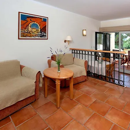 1 Bedroom Gorgeous Apartment In Porec